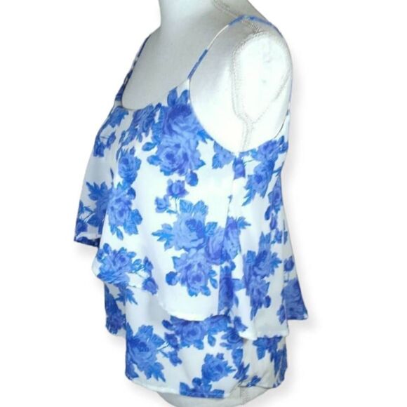 PAPER CRANE WHITE  & BLUE FLORAL CAMI SZ.XS EUC. - Picture 2 of 6